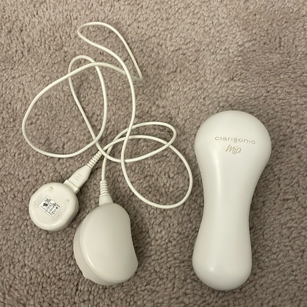Clarisonic MIA Cleansing Device